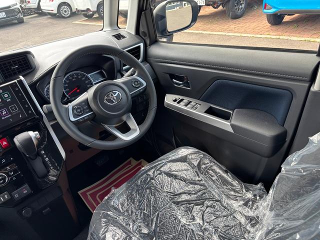 Toyota ROOMY 2025