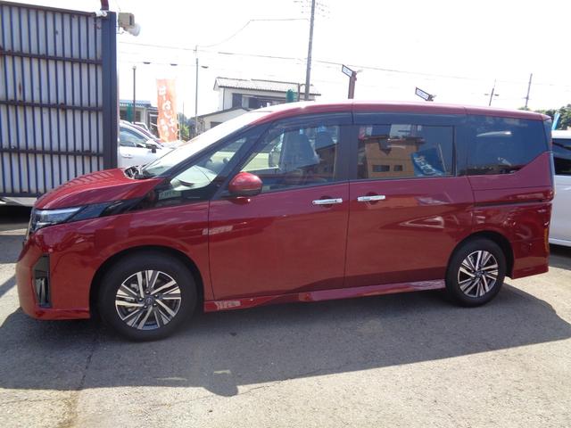 Nissan SERENA 2023