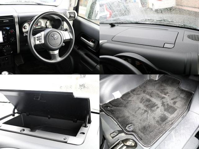 Toyota FJ CRUISER 2015