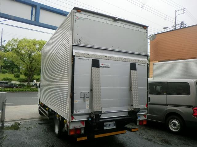 Mitsubishi Fuso CANTER 2010