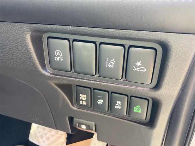 Mitsubishi DELICA D:5 2025