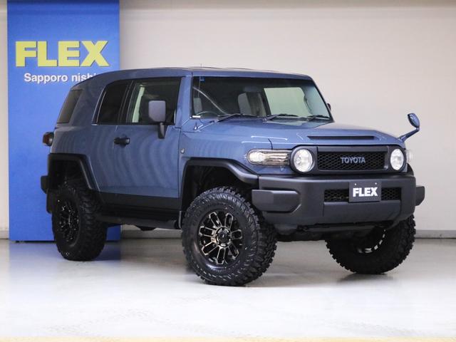 Toyota FJ CRUISER 2012