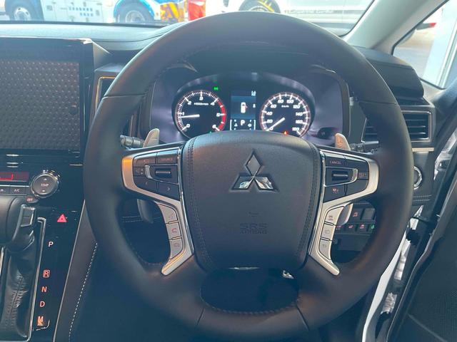 Mitsubishi DELICA D:5 2025