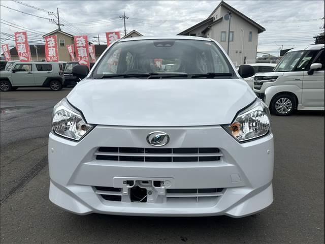 Daihatsu MIRA E:S 2026