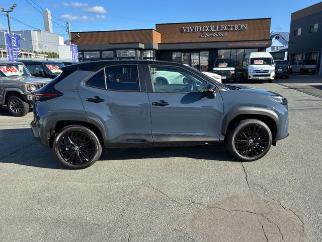 Toyota YARIS CROSS 2025