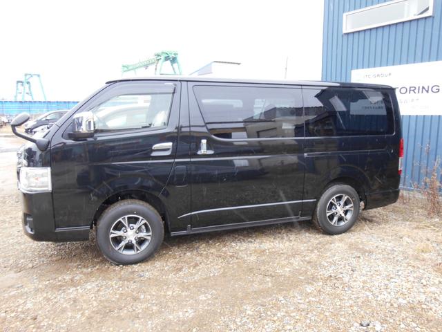 Toyota HIACE VAN 2025