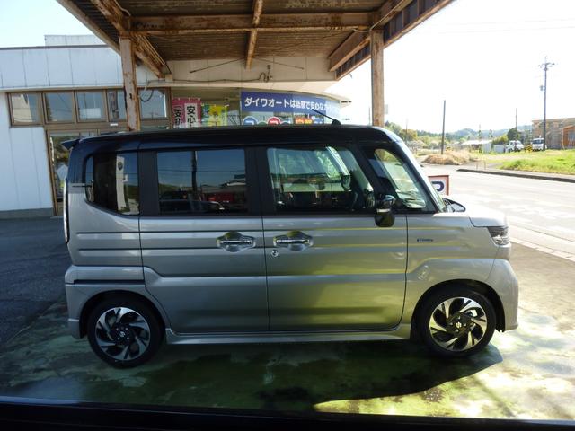 Suzuki SPACIA CUSTOM 2025
