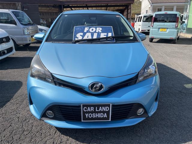 Toyota VITZ 2015