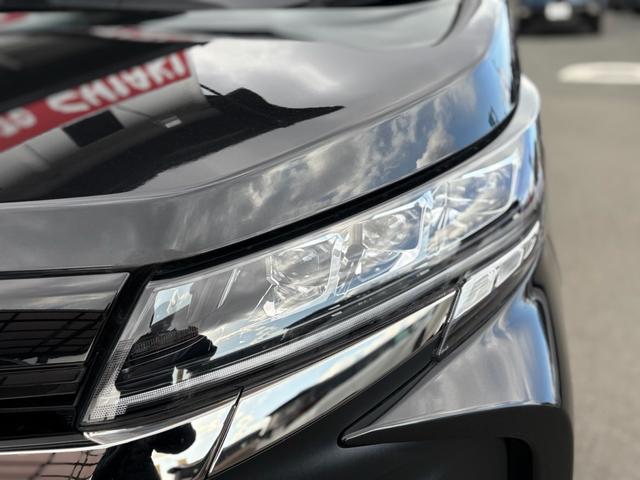 Toyota NOAH 2023