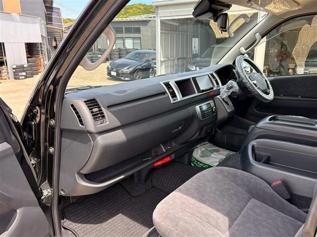 Toyota HIACE WAGON 2025
