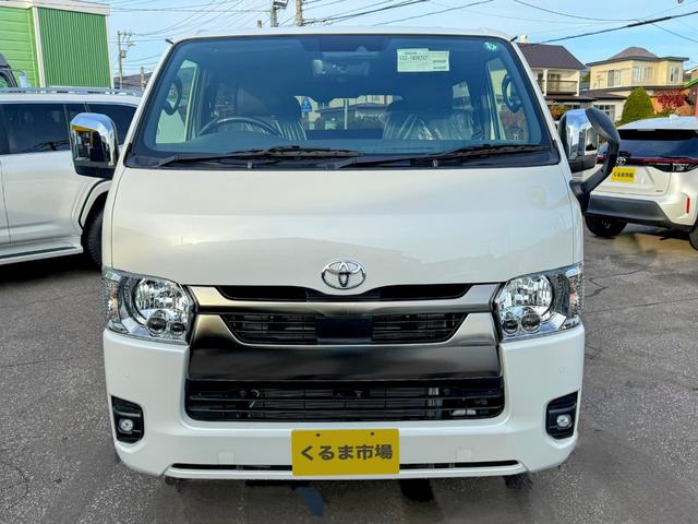 Toyota HIACE VAN 2025