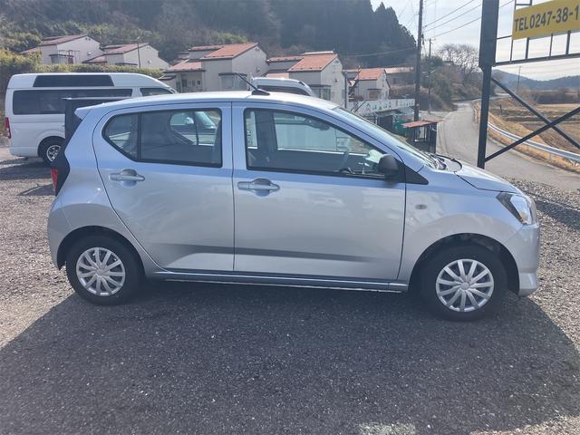 Daihatsu MIRA E:S 2024