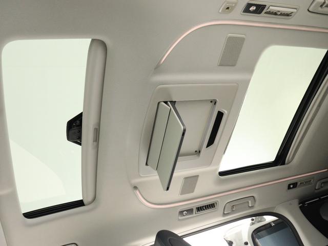 Toyota VELLFIRE 2016