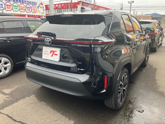 Toyota YARIS CROSS 2026