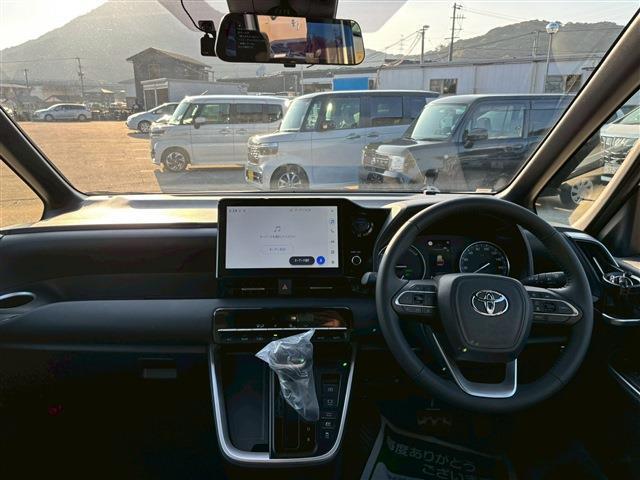 Toyota NOAH 2024