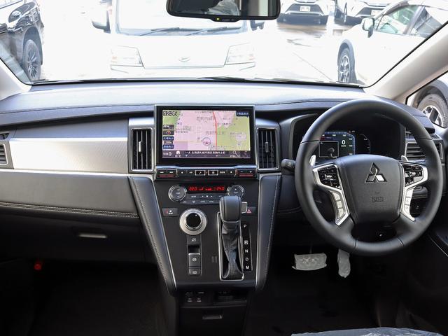 Mitsubishi DELICA D:5 2026