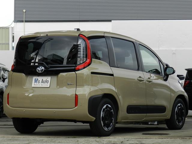 Toyota SIENTA 2025