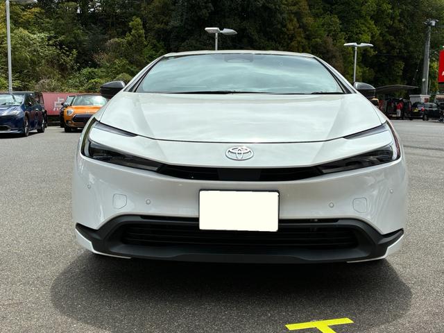 Toyota PRIUS 2023