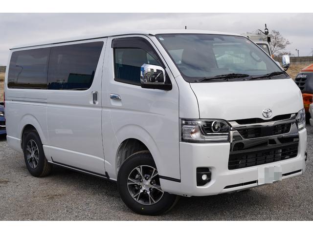 Toyota HIACE VAN 2026