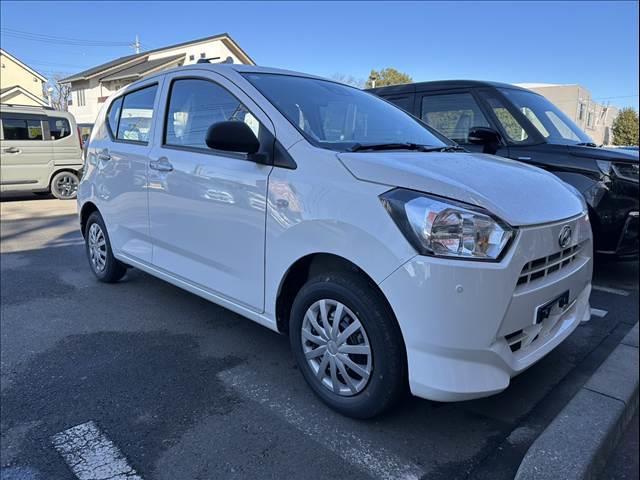 Daihatsu MIRA E:S 2025