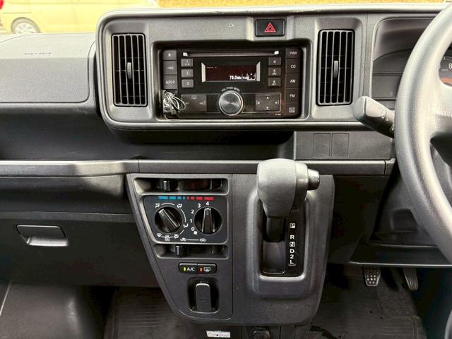 Toyota PIXIS VAN 2018