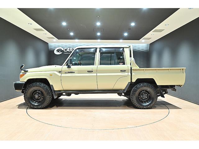 Toyota LAND CRUISER 2015