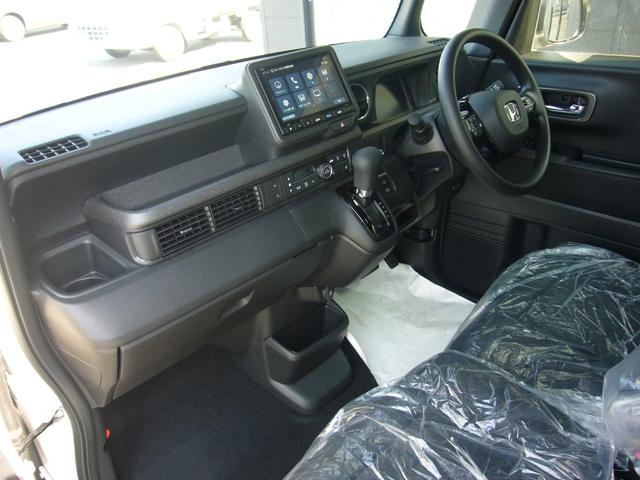 Honda N-BOX CUSTOM 2023