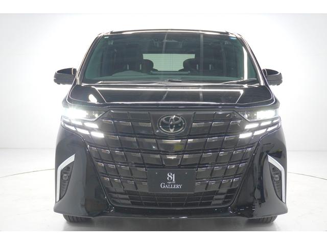 Toyota ALPHARD HYBRID 2026