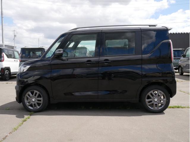 Mitsubishi DELICA MINI 2025