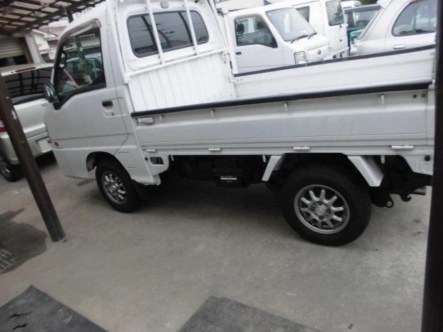 Subaru SAMBAR TRUCK 2010