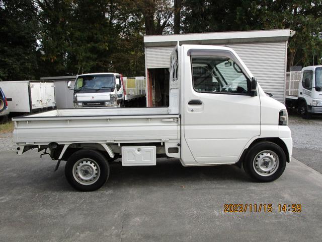 Nissan CLIPPER TRUCK 2006