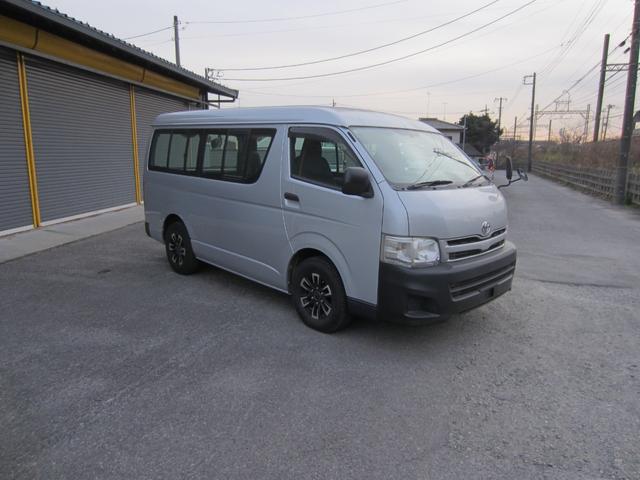 Toyota HIACE WAGON 2011