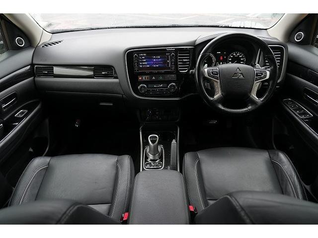 Mitsubishi OUTLANDER PHEV 2015