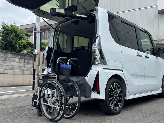 Daihatsu TANTO 2025