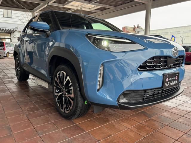 Toyota YARIS CROSS 2025