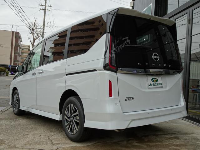 Nissan SERENA 2025