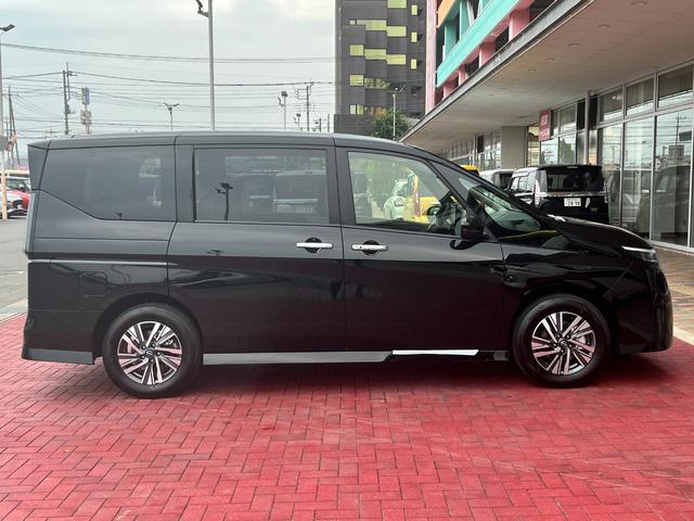 Nissan SERENA 2025