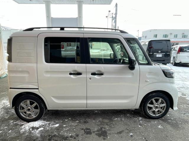 Suzuki SPACIA BASE 2025