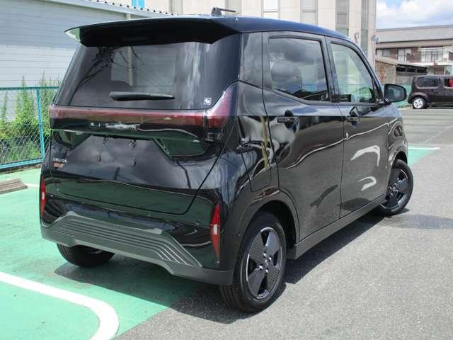 Nissan SAKURA 2024
