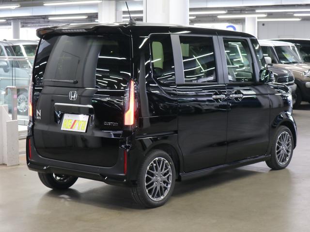 Honda N-BOX CUSTOM 2026