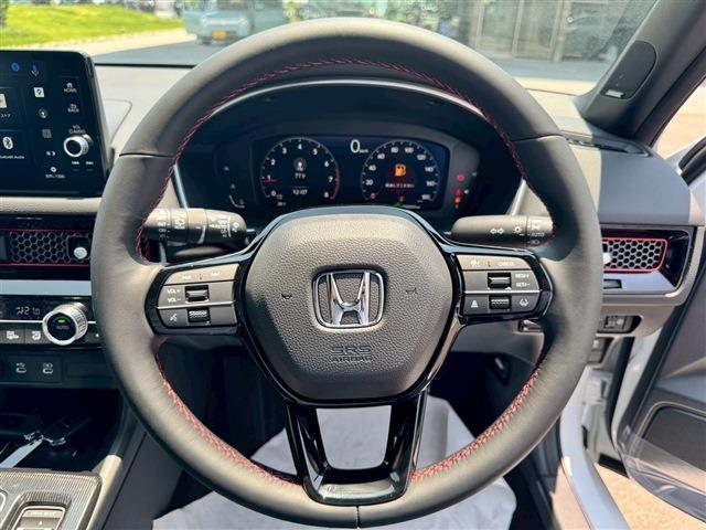 Honda CIVIC 2025