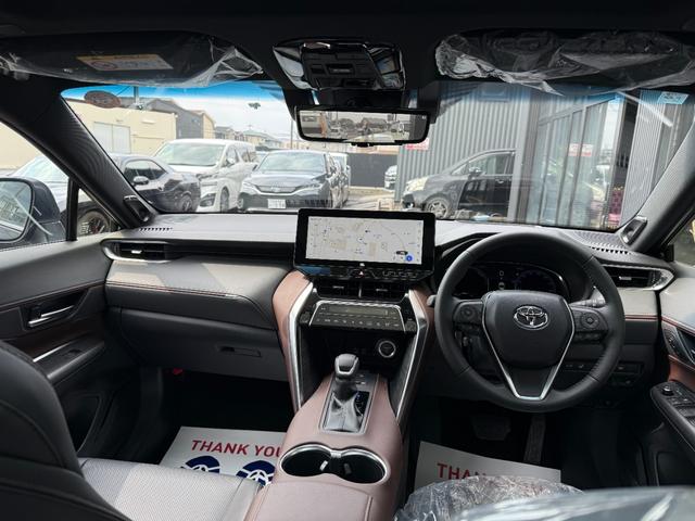 Toyota HARRIER HYBRID 2026