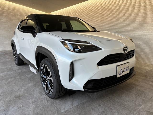 Toyota YARIS CROSS 2026