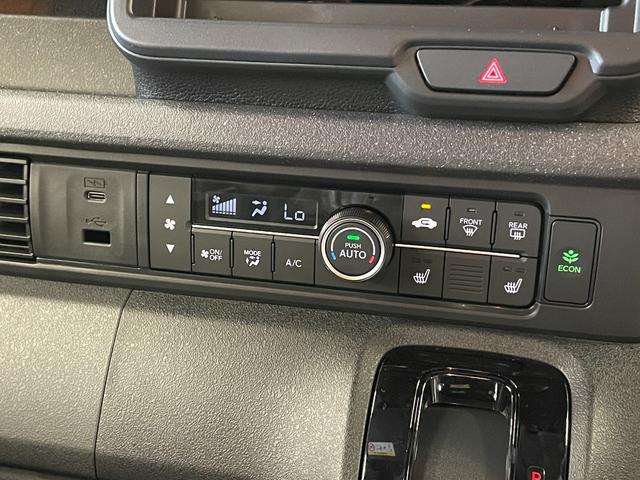 Honda N-BOX CUSTOM 2025