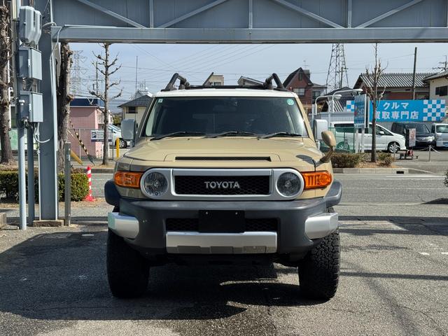 Toyota FJ CRUISER 2013