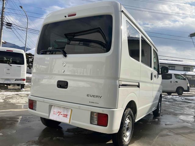 Suzuki EVERY 2024