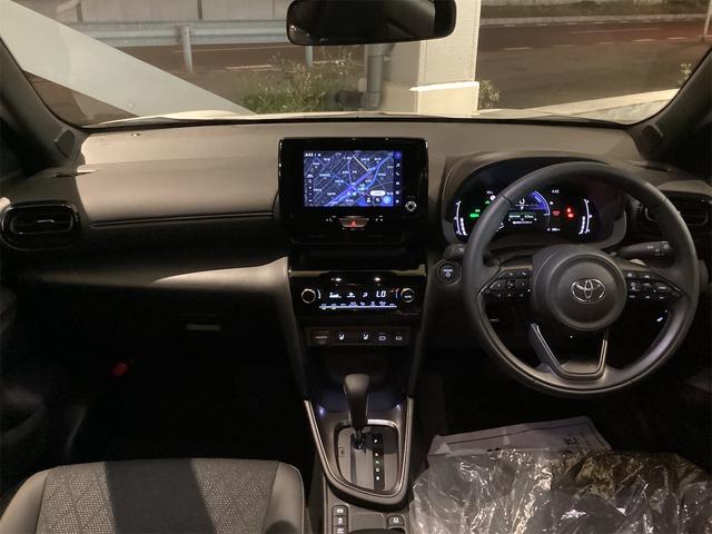 Toyota YARIS CROSS 2026