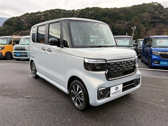 Honda N-BOX CUSTOM 2025
