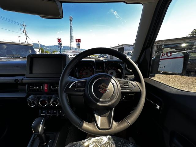 Suzuki JIMNY 2025