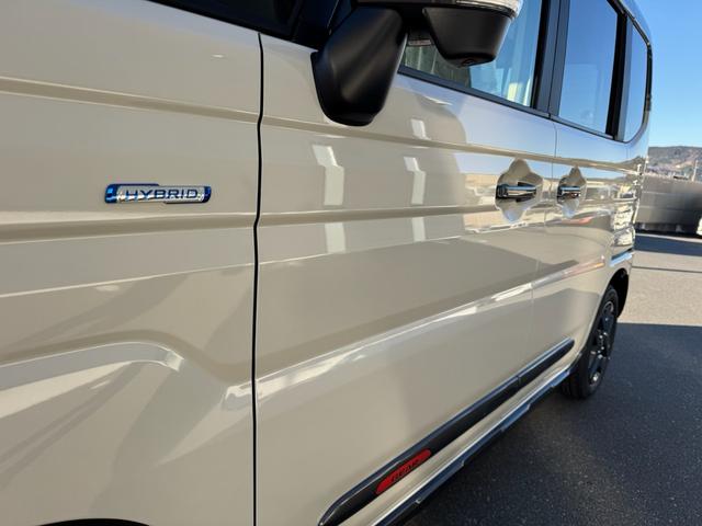 Suzuki SPACIA GEAR 2025